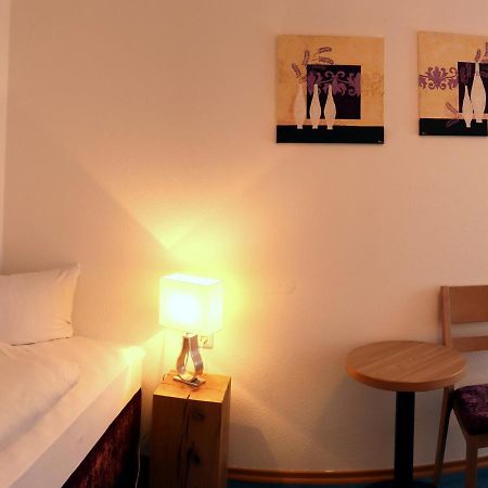 Hotel Michels Stern à Marktbreit Extérieur photo