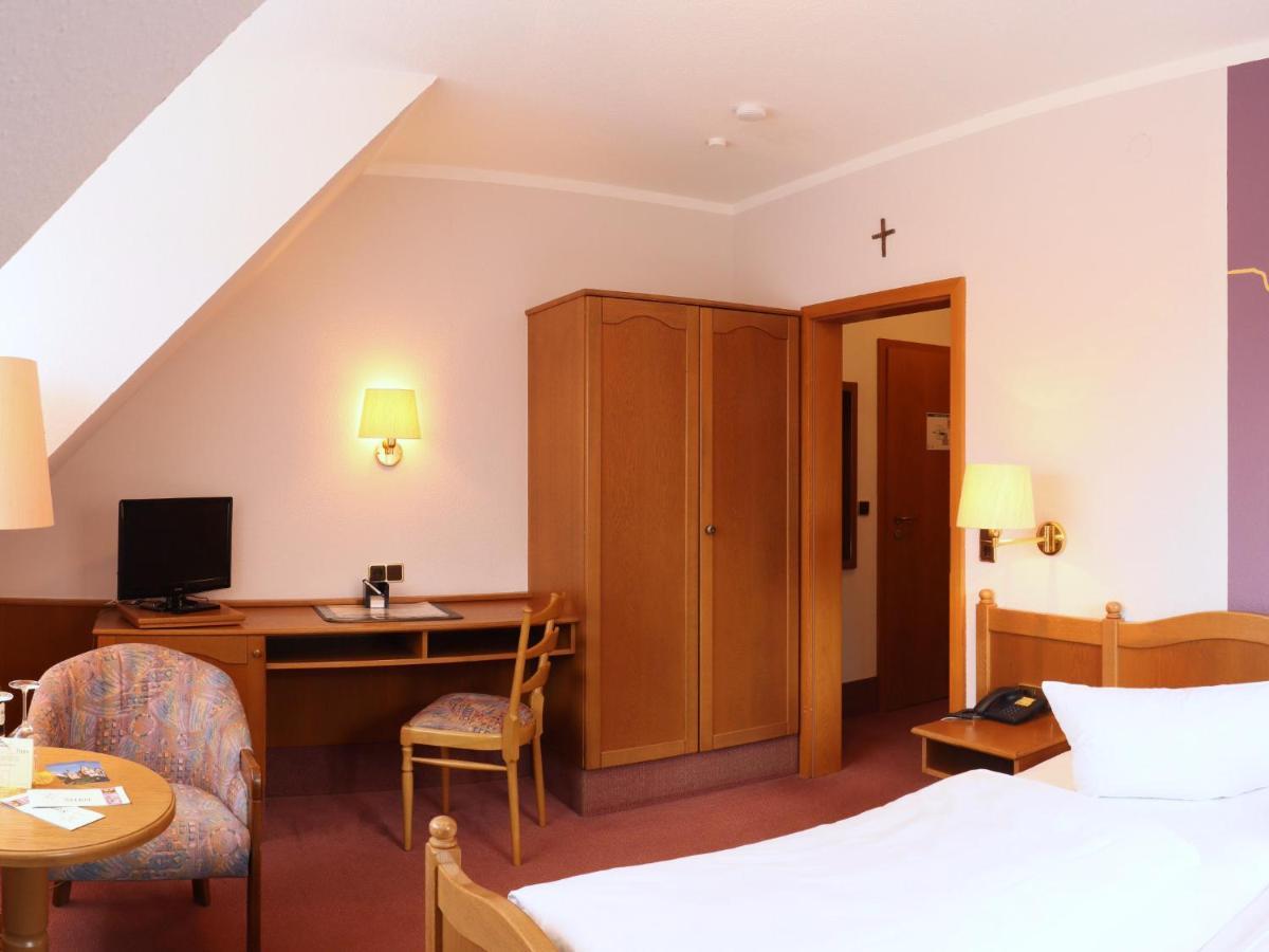 Hotel Michels Stern à Marktbreit Extérieur photo