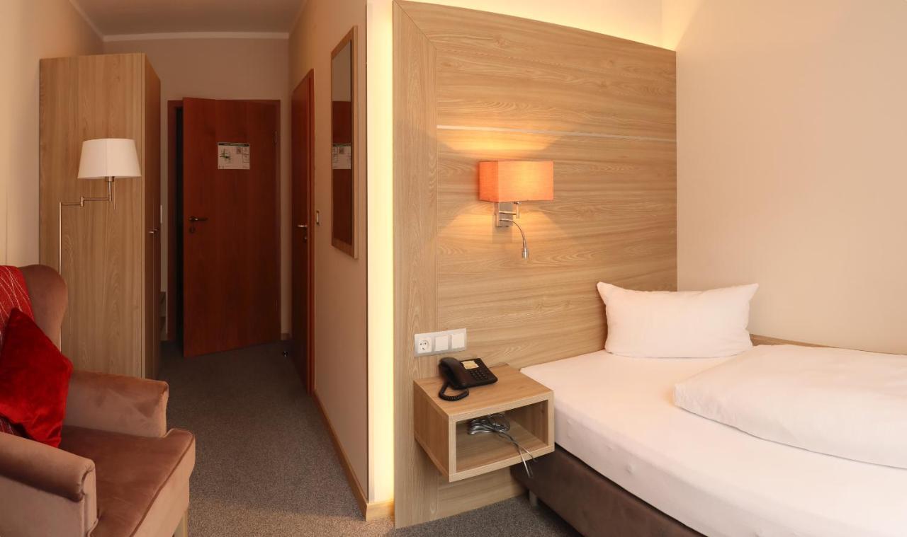 Hotel Michels Stern à Marktbreit Extérieur photo
